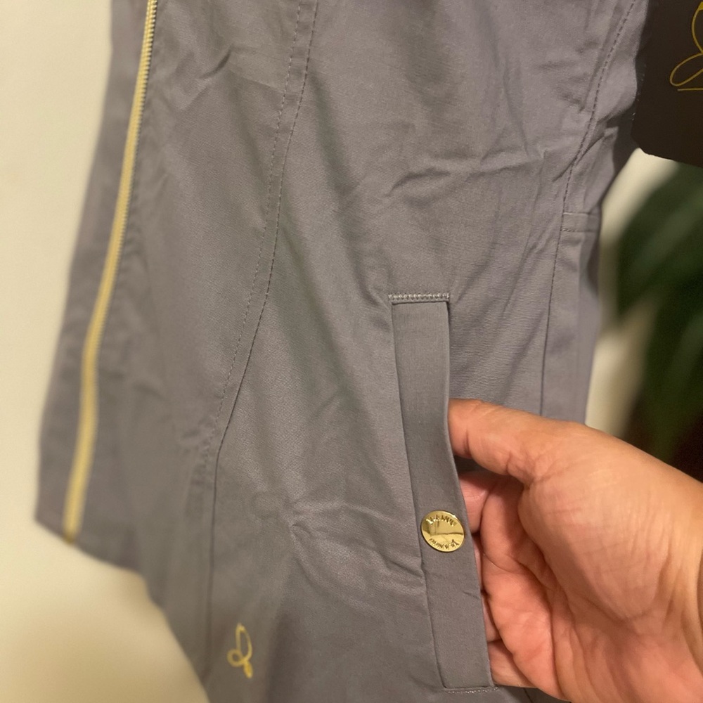 Jaanuu Biker Scrub top - Picture 5 of 7